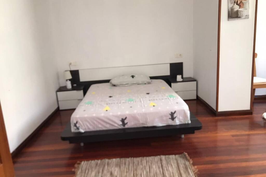 Apartamento En Pleno Centro Catedral 1D Oviede Extérieur photo